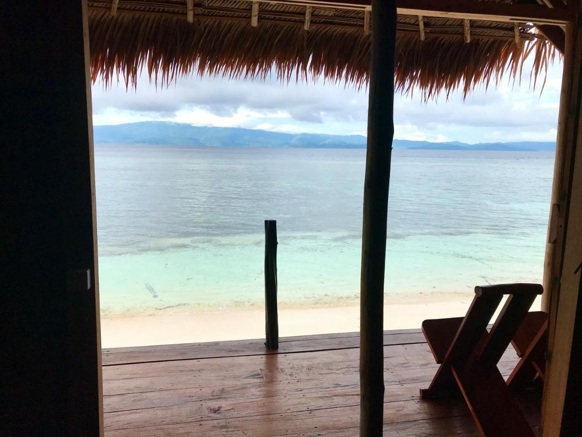 Tabari Dive Lodge Pulau Mansuar Exterior photo
