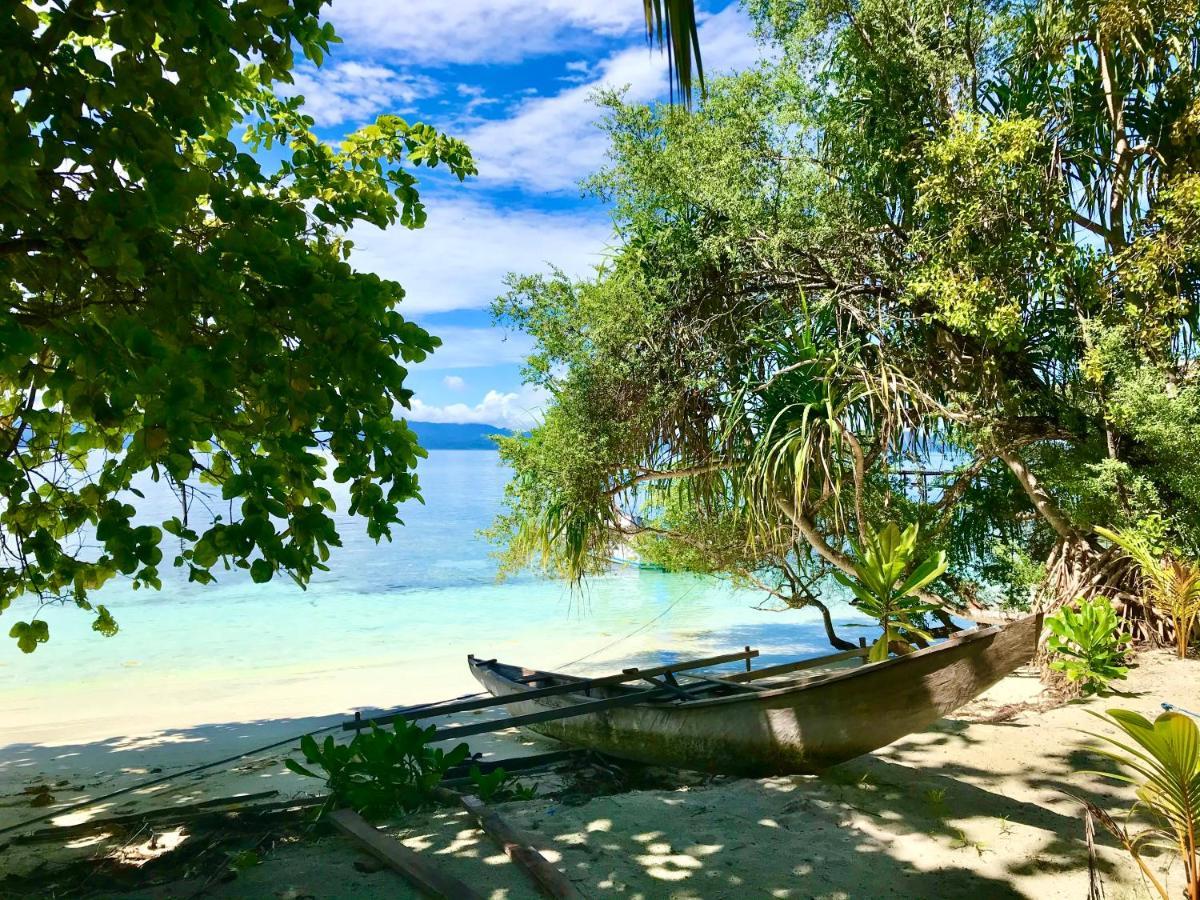 Tabari Dive Lodge Pulau Mansuar Exterior photo